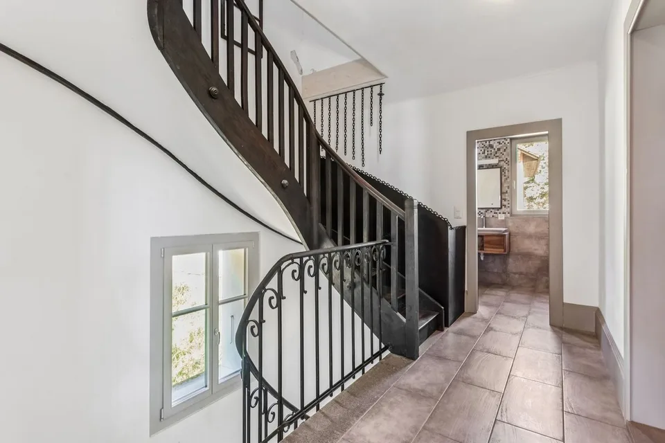 Einfamilienhaus 6,5 Zimmer saniert mit Sorgfalt