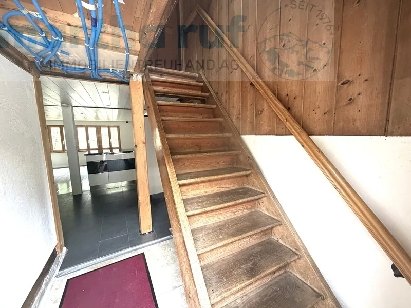 Traditionelles, angebautes Einfamilien-Ferienhaus mit alpinem Charm – photo 8 of 17
