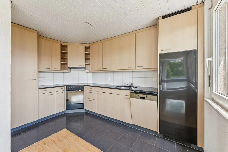 Wohnung mit 4.5 Zimmern und 2 Balkonen