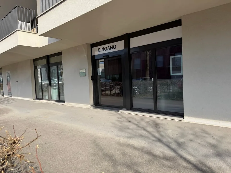 Moderne 110m2 Büroräume in Baar - Erstklassige Geschäftslage – Foto 7 von 12
