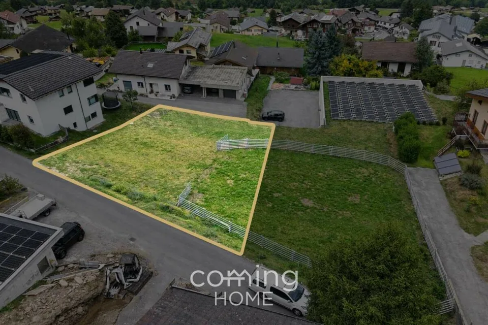 Bauen mit Aussicht in Bürchen - 729 m² in sonniger Hanglage und ruhigem Umfeld