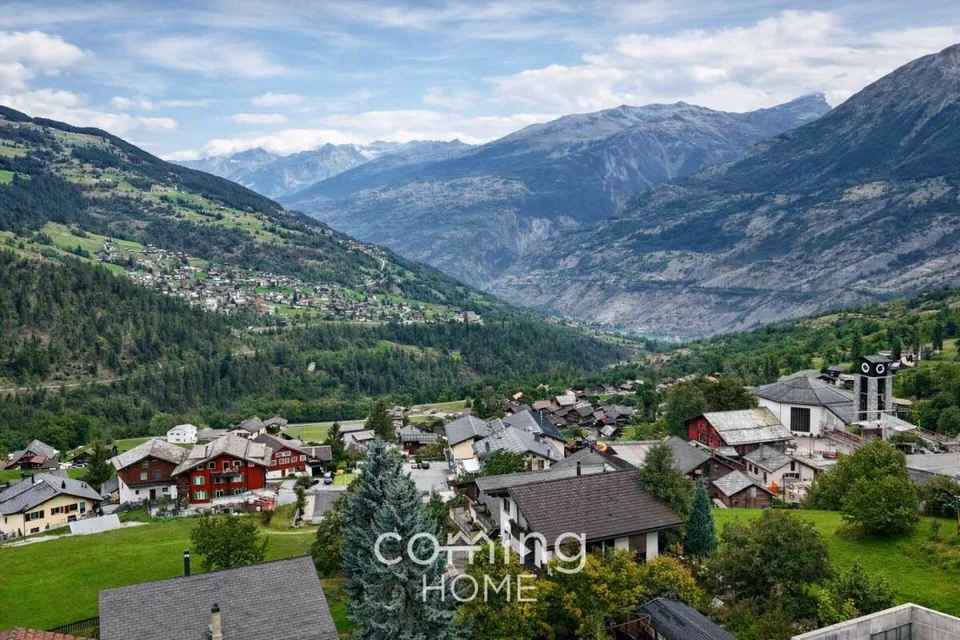 Bauen mit Aussicht in Bürchen - 729 m² in sonniger Hanglage und ruhigem Umfeld