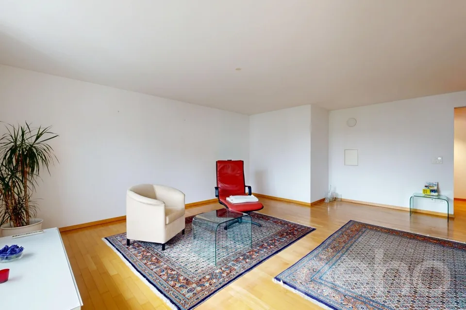 Ideal residential location with terrace and balcony – photo 15 of 19