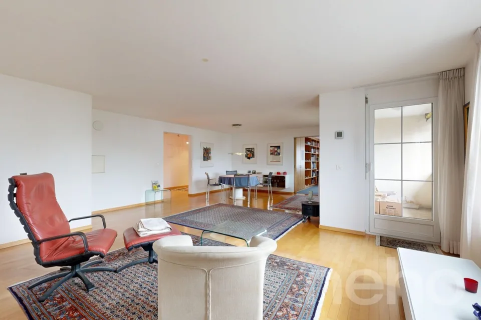 Ideal residential location with terrace and balcony – photo 14 of 19
