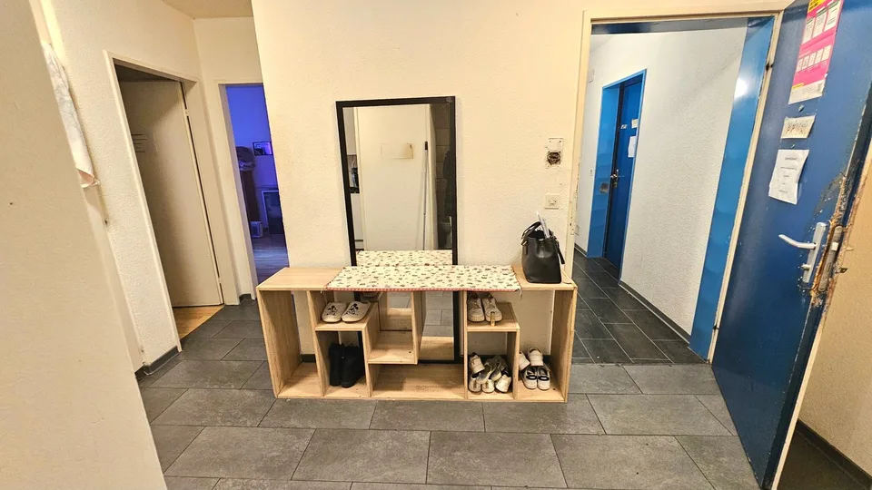Zentrale Bestlage: Mehrfamilienhaus mit 7 Wohnungen und Restaurant