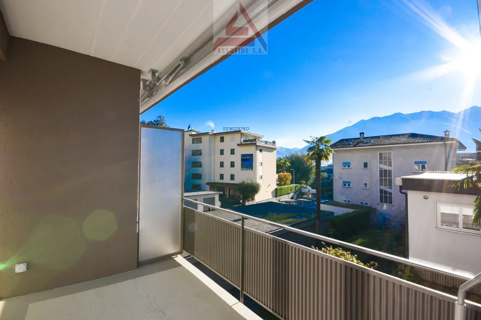 Appartamento di 2.5 locali vicino al lago / 2.5-Zimmerwohnung in Seenähe