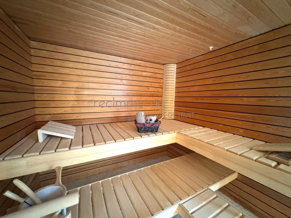 Exklusive 5.5-Zimmer-Wohnung mit 300 m² Terrasse in Döttingen - Raum, Komfort und Stil auf höchstem Niveau – photo 10 of 11