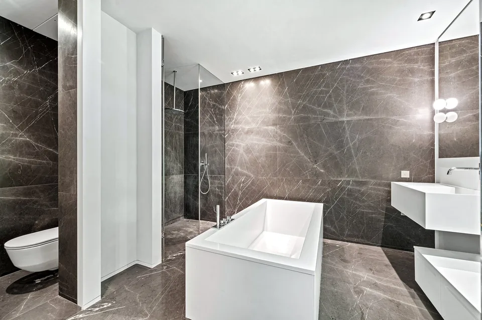 Magnifique et spacieuse propriété rénovée du XVIIIᵉ siècle, parcelle de 3 136 m², piscine intérieure – foto 12 di 13