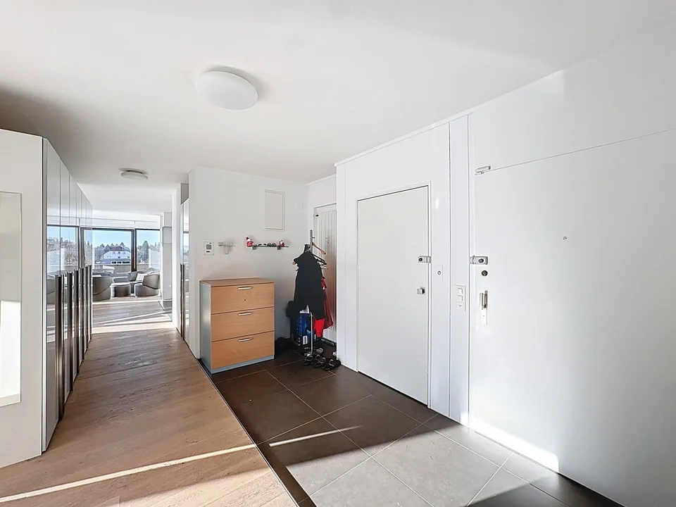 5.5-Zimmer-Penthouse-Wohnung mit Terrasse – Foto 7 von 13