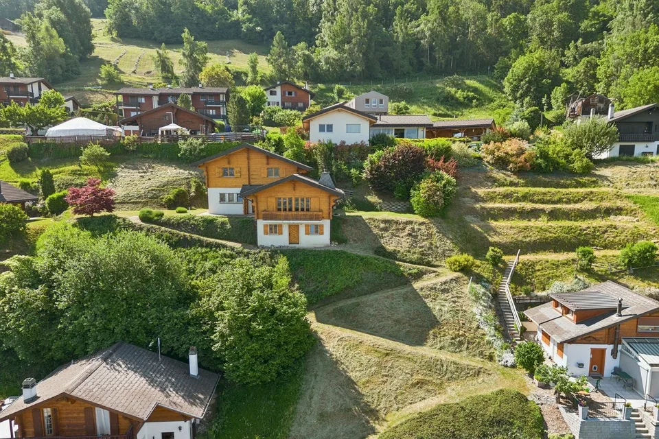 Un indirizzo privilegiato a Salins - Chalet di charme con vista panoramica