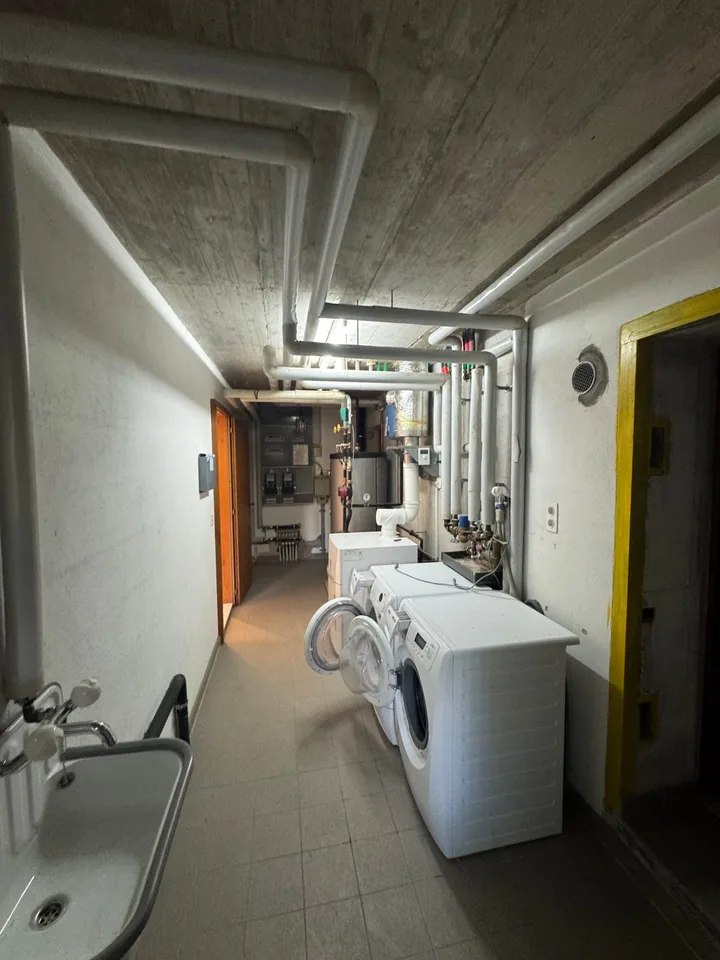 Villa mit Baugrund und Scheune – Quartier Plantzette, Sierre – Foto 25 von 30