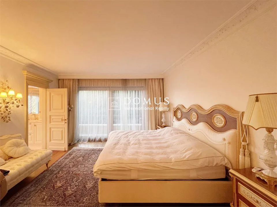 Prachtvolle Luxus-Villa – Foto 9 von 13