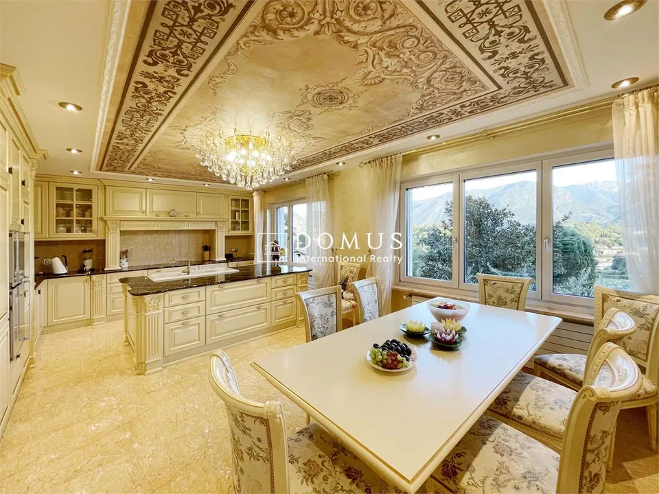 Prächtige Luxusvilla
