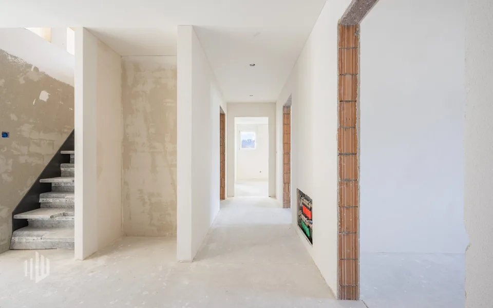 ImmoWyss - Appartamento attico di nuova costruzione di alta qualità con design elegante e raffinato