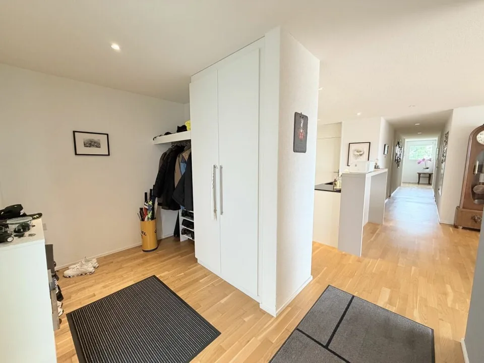 Traumhafte Alpensicht trifft auf Wohnkomfort - 5.5-Zimmerwohnung mit XXL-Terrasse