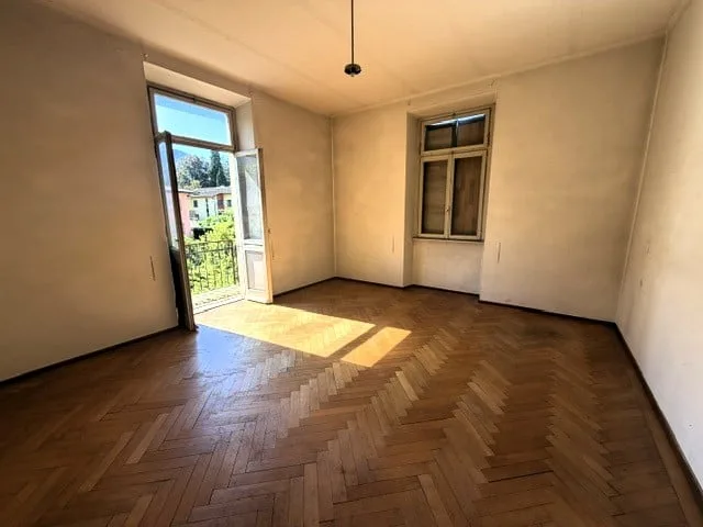 Villa d'Epoca d'imparagonabile bellezza nella prestigiosa zona di Montarina