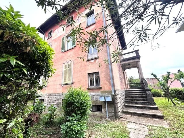 Villa d'Epoca d'imparagonabile bellezza nella prestigiosa zona di Montarina – foto 9 di 9
