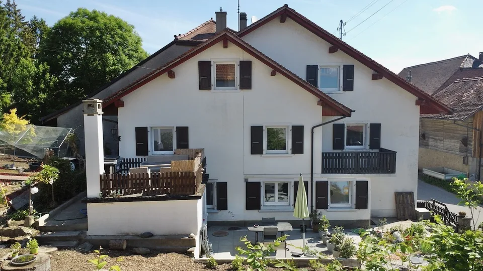 Maison villageoise de 140 m2 avec un grand jardin