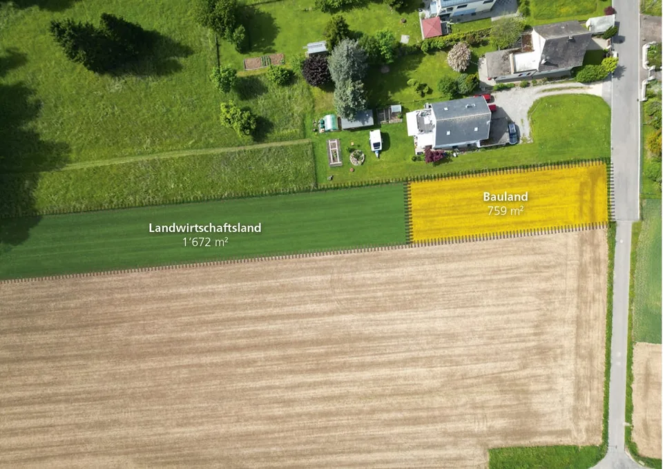 Exklusives Bauland (759 m2) am Rand der Bauzone – plus 1’672 m2 Landwirtschaftsland