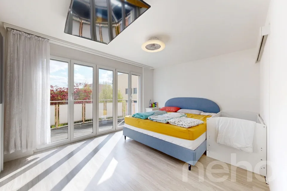 4.5-room duplex apartment with additional space in Henau – photo 14 of 19