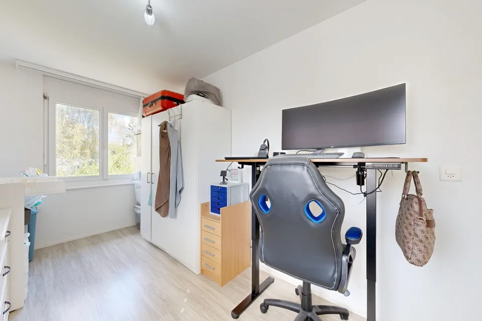 4.5-room duplex apartment with additional space in Henau – photo 16 of 19