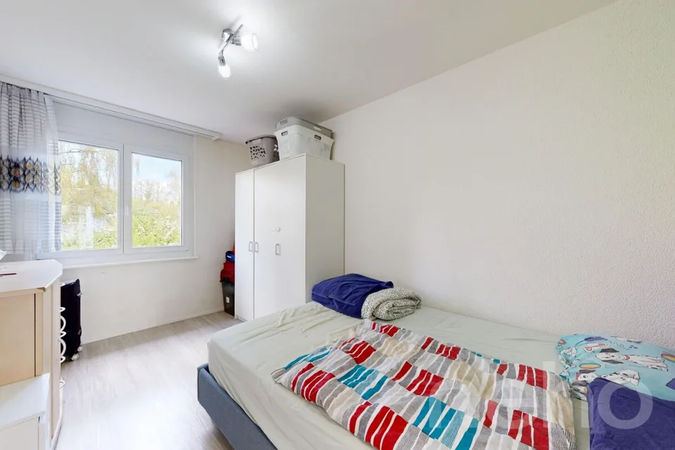 4.5-room duplex apartment with additional space in Henau – photo 15 of 19