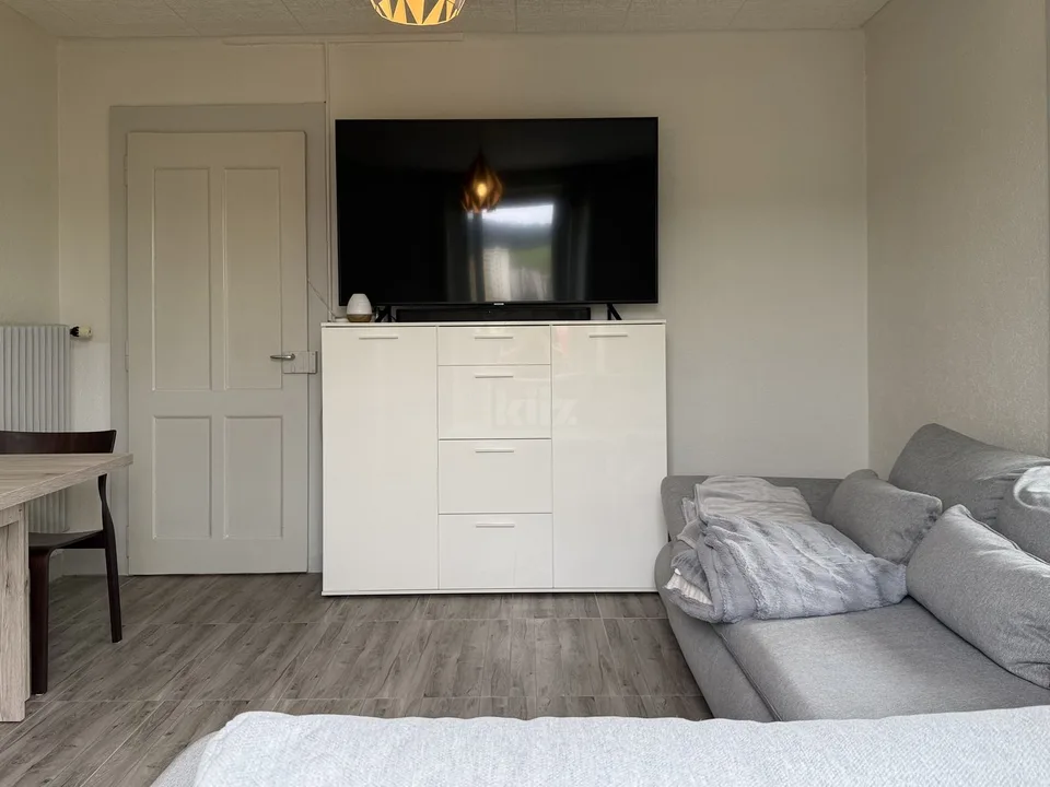 Schönes Apartment mit Balkon