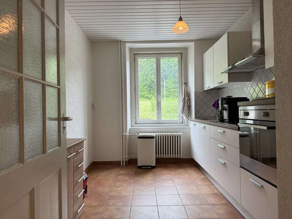 Schönes Apartment mit Balkon
