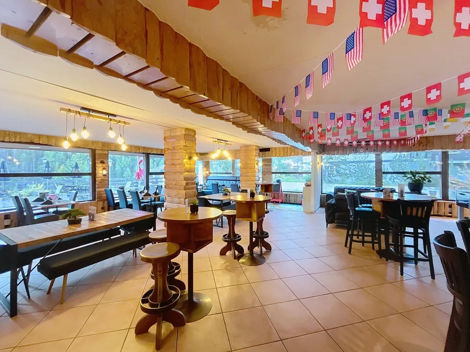 Bar/restaurant au coeur de Grimentz