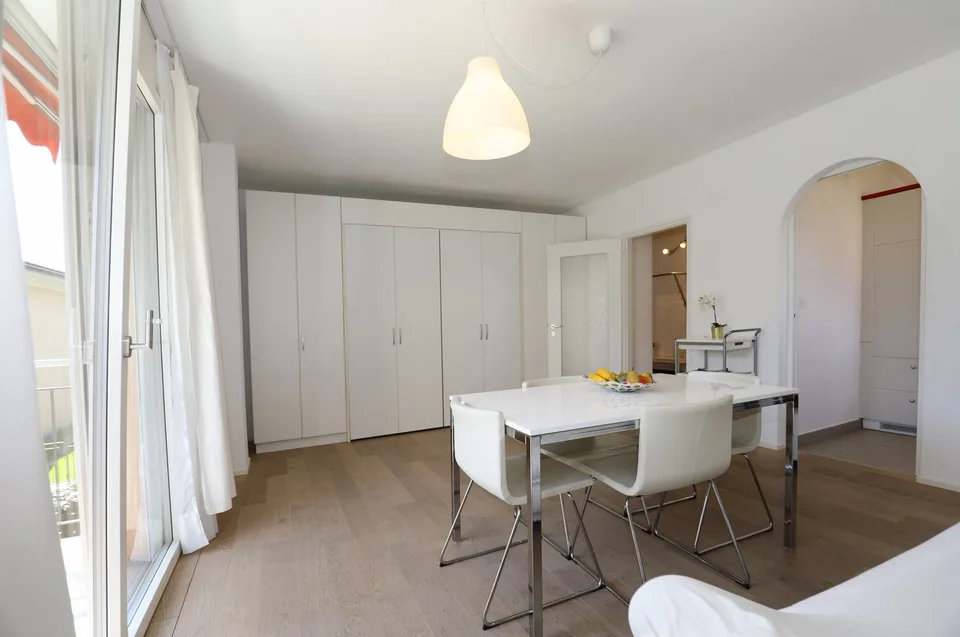 Charmante 2.5-Zimmer-Wohnung mit kleinem Balkon – Foto 7 von 15