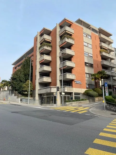 Locale commerciale in posizione strategica a Lugano