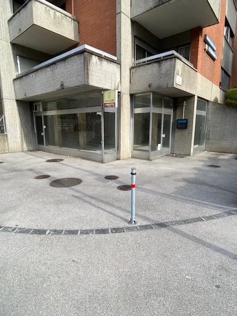 Locale commerciale in posizione strategica a Lugano