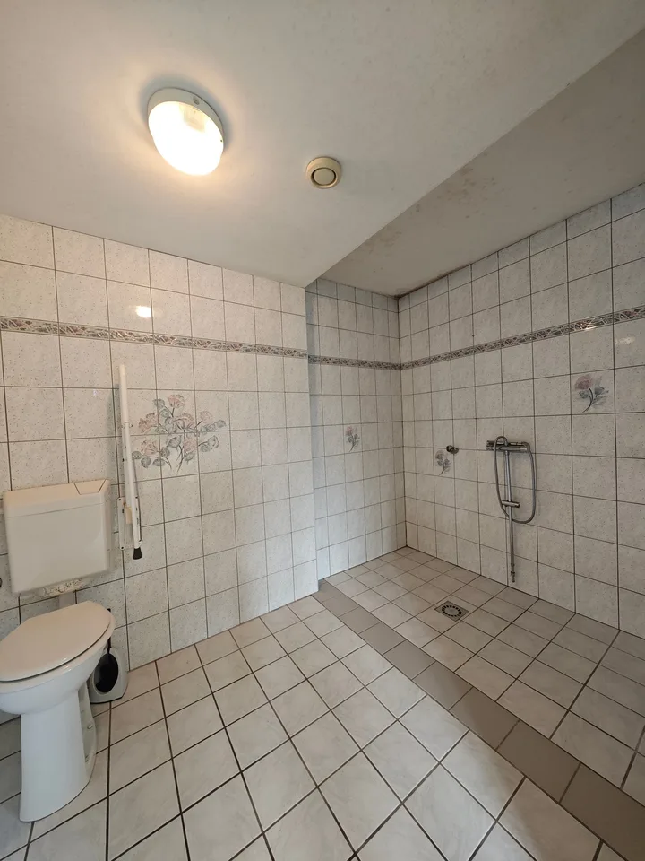 Ampia casa familiare di 162 m² su 12,23 are di terreno – foto 9 di 13