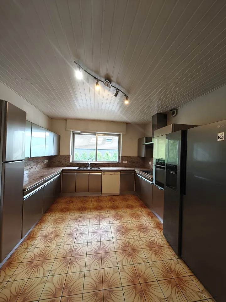 Ampia casa familiare di 162 m² su 12,23 are di terreno