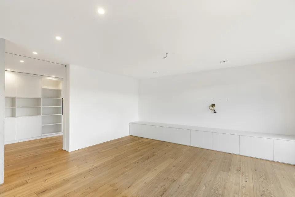 Prächtige Architekten-Villa mit 6,5 Zimmern und atemberaubendem Blick