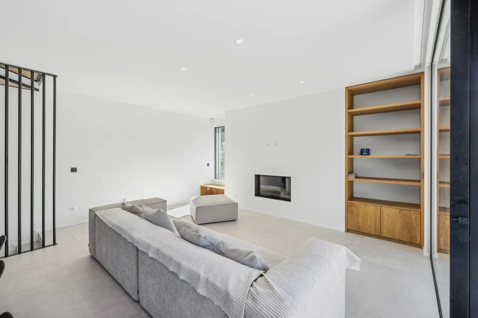 Exceptional THPE villa with pool in Chêne-Bougeries – photo 20 of 24