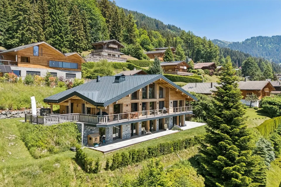 Die Alpine Exzellenz: Ein Prunkchalet in Villars-sur-Ollon