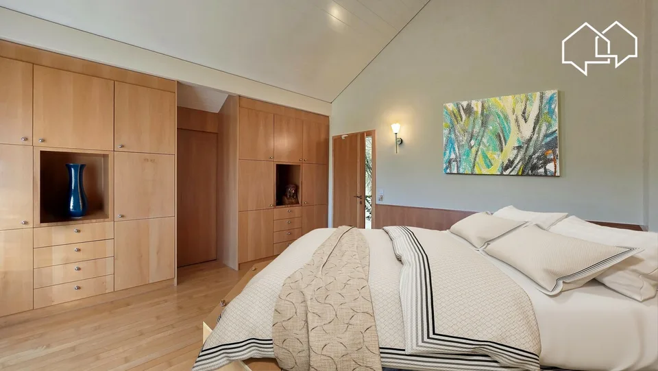 Villa individuale di 6,5 locali con piscina in un ambiente idilliaco – foto 7 di 13
