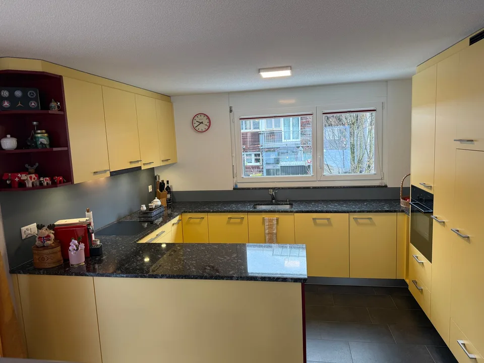4 1/2-Zimmer Wohnung - modern, gepflegt und ruhig gelegen