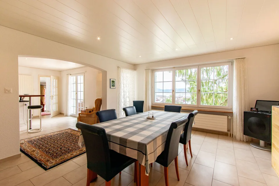 Exklusive Villa mit See- und Alpensicht sowie Pooloase – photo 9 sur 13