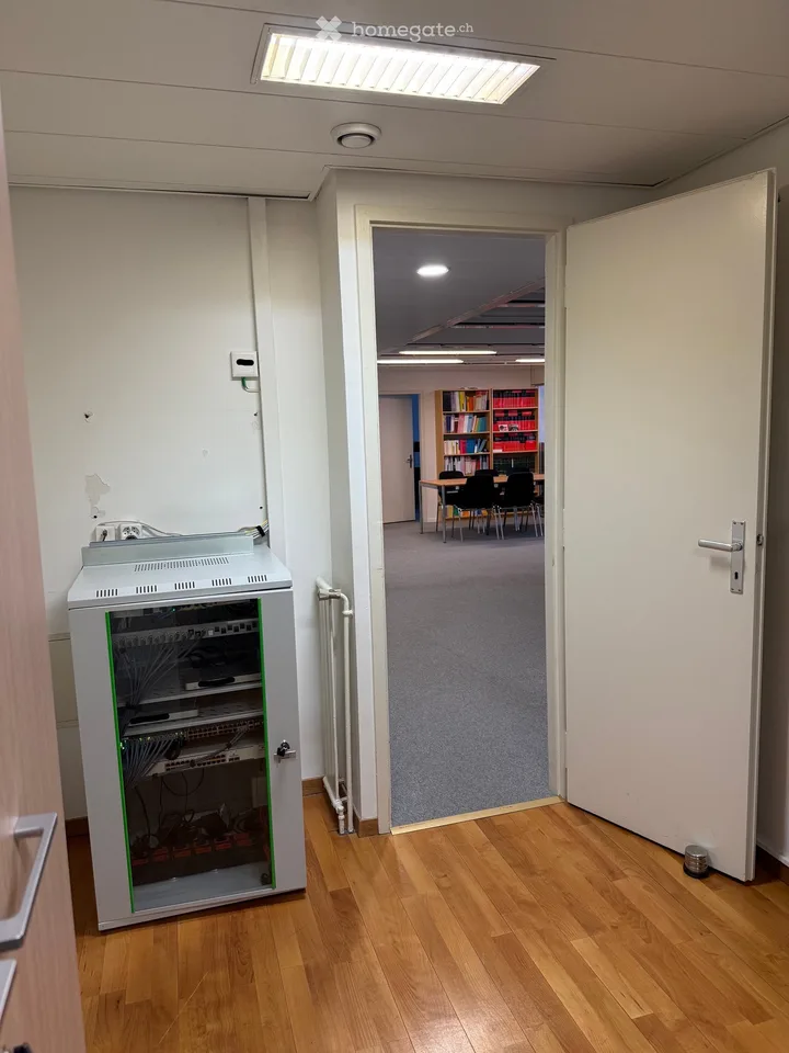 Ripreso in affitto / Uffici di 111 m² vicini alla Stazione di Cornavin e al Centro Città