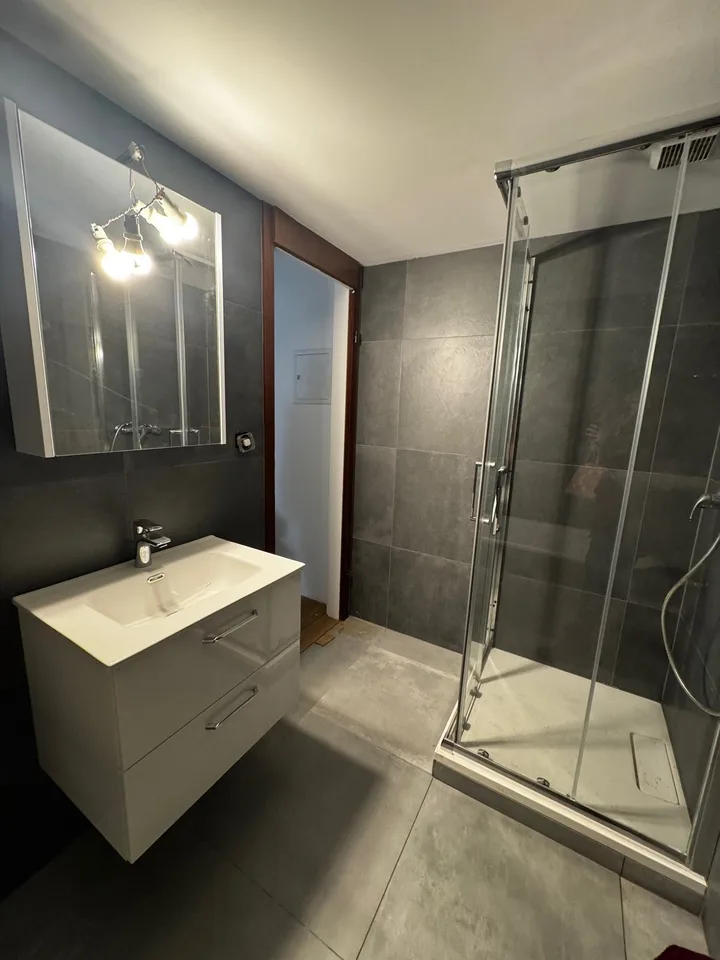Magnifique appartement de 4,5 pièces avec cheminée au cœur du Locle