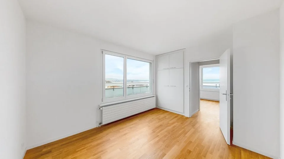 Schönes 4.5-Zimmer-Apartment mit Seeblick!