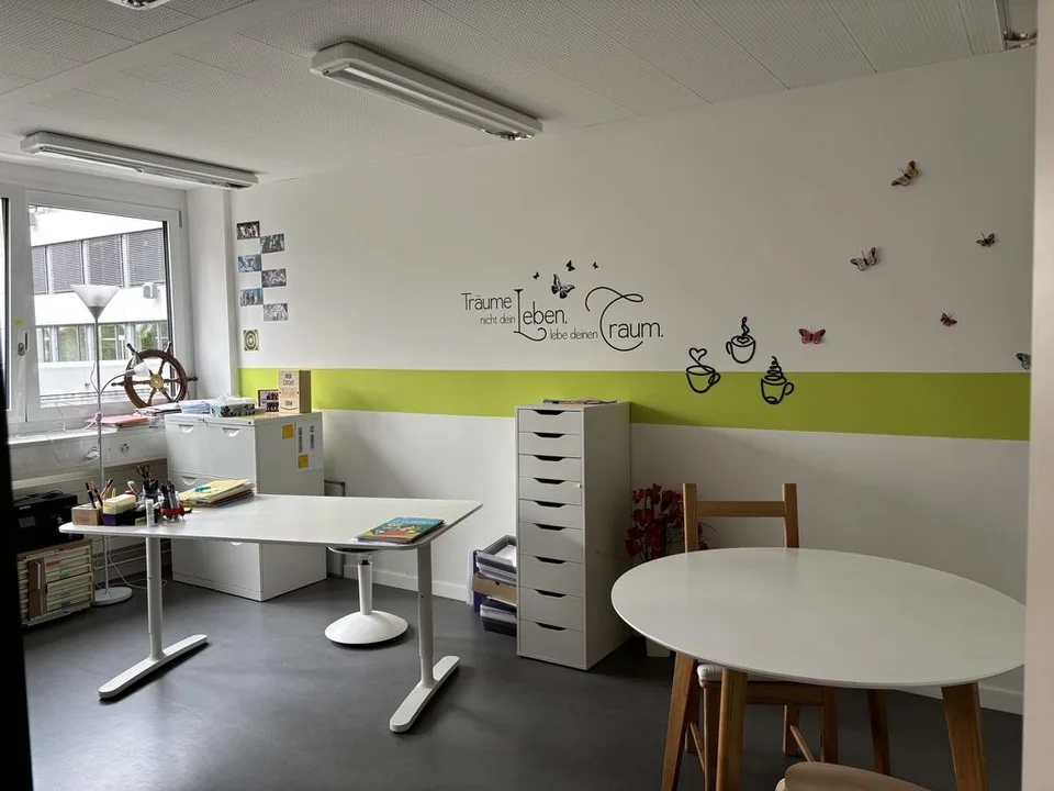 Büro-, Praxis- Schulungsräume nähe Bahnhof SBB