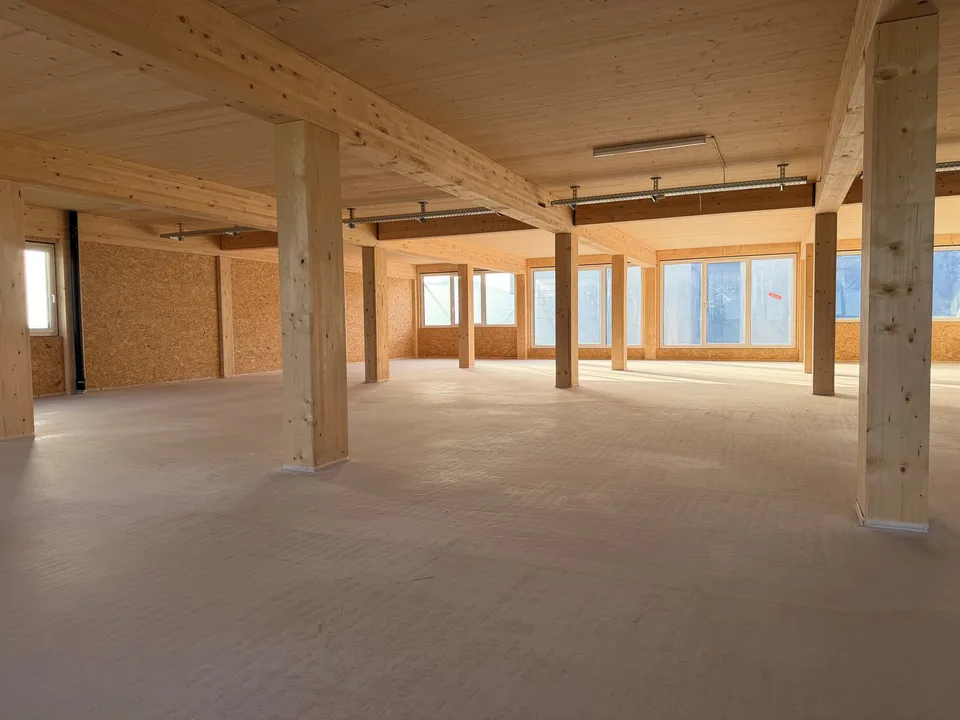 Spazi commerciali moderni nel nuovo edificio Moospark 9, Rickenbach