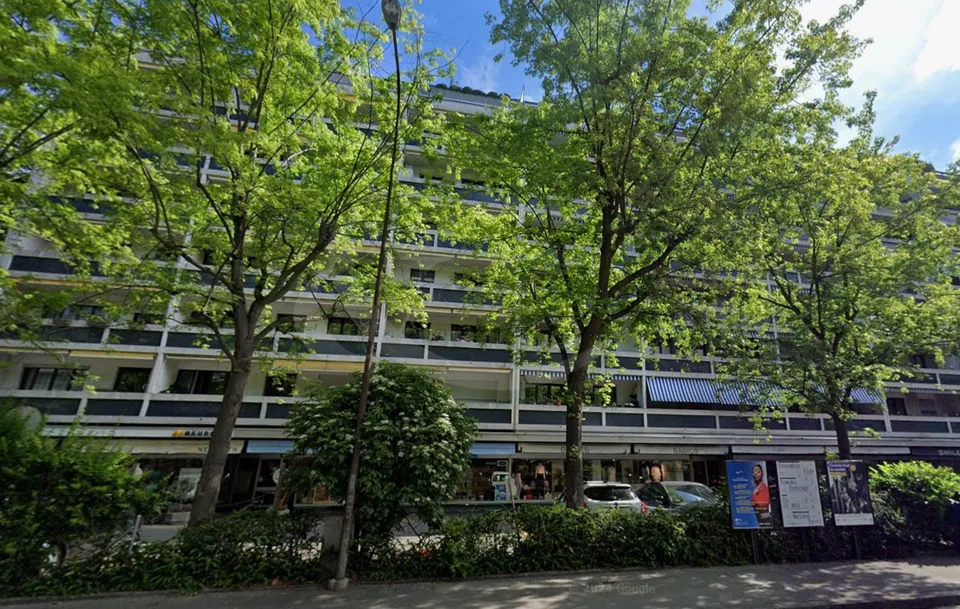Route de Florissant 54, Place de parking