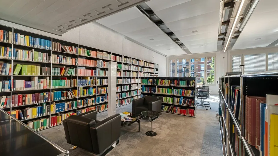 Opportunité de location pour un seul locataire dans un bâtiment historique