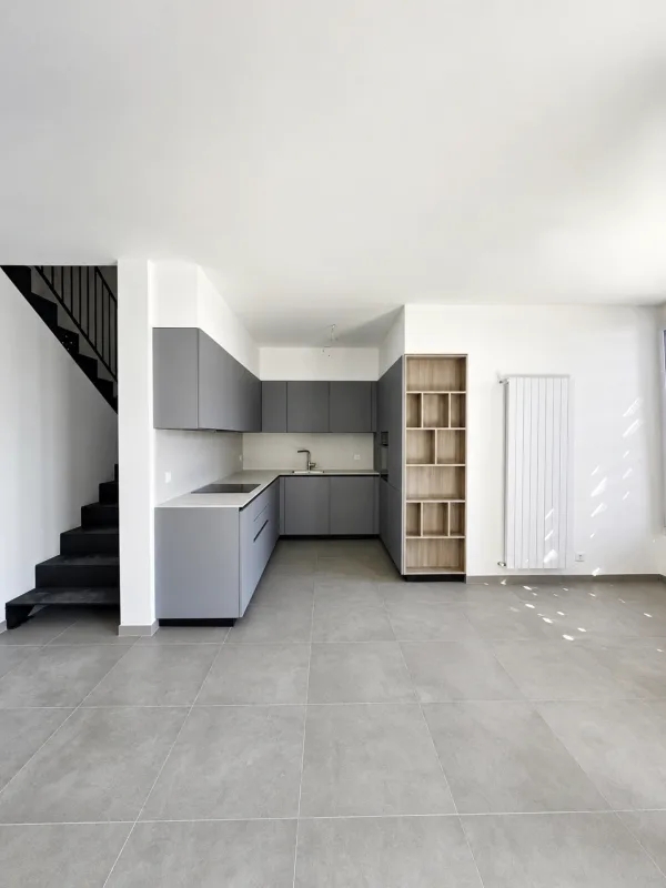 Nuovo 4.5 locali duplex con balcone