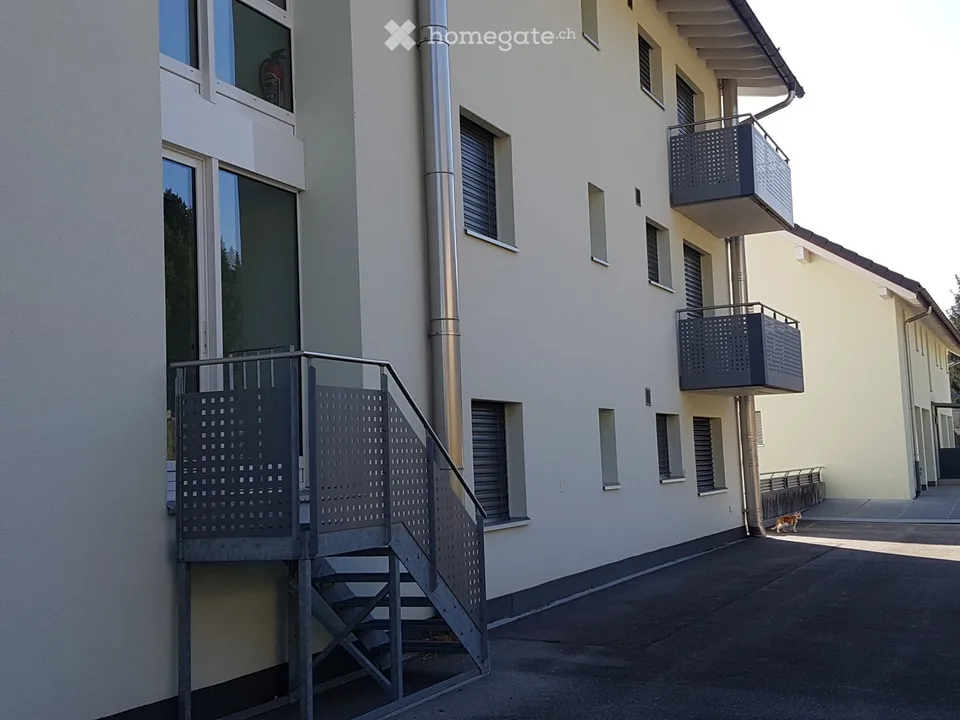 Appartamento accogliente di 2,5 locali con balcone a Brünisried