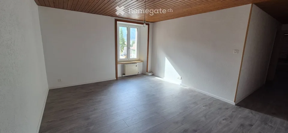 Schönes 4,5-Zimmer-Apartment in Noiraigue
